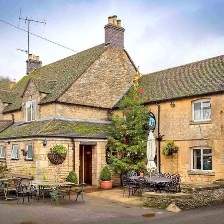 Villa Flynn'S Barn Aylworth Esterno foto